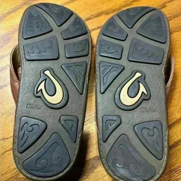 Olukai Men's Thong Leather Sandals Size 9 Flip Flops - Picture 2 of 2